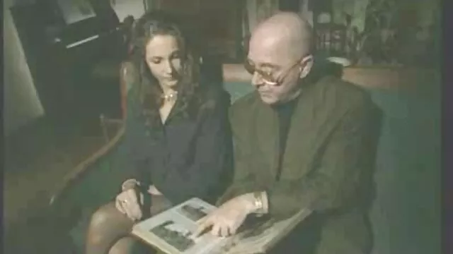 Busty Cougar Boss reife muschis kostenlos liebt Ihre Mitarbeiter Schwanz!