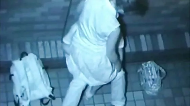 College-Mitbewohner reife frauen sexvideos Spycam