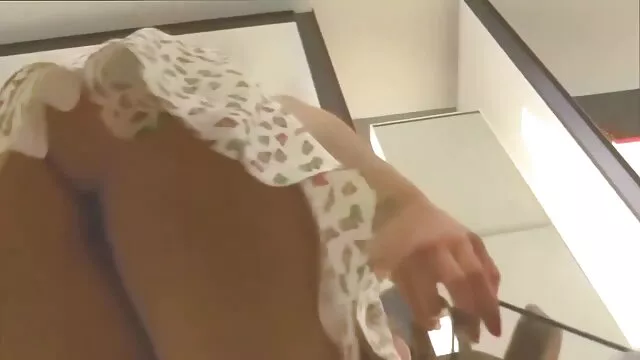 Dralle Brünette saugen und reife hausfrauen porn ficken 1