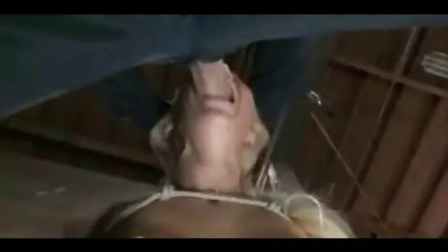 Warme pussy spielen auf der couch pornofilme mit frauen ab 50 mit Tsubasa Aih