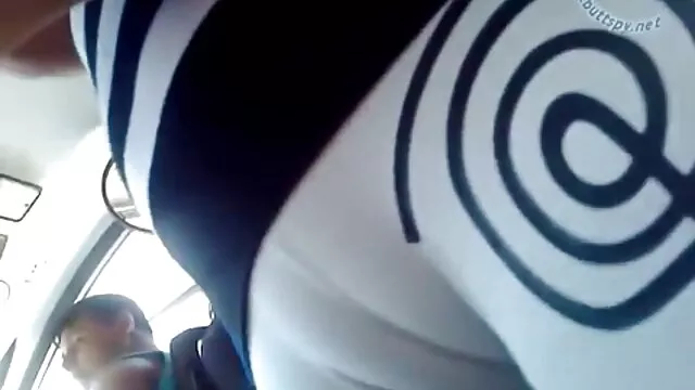 Drei Hündinnen eifrig für reife schlampen porn titfuck