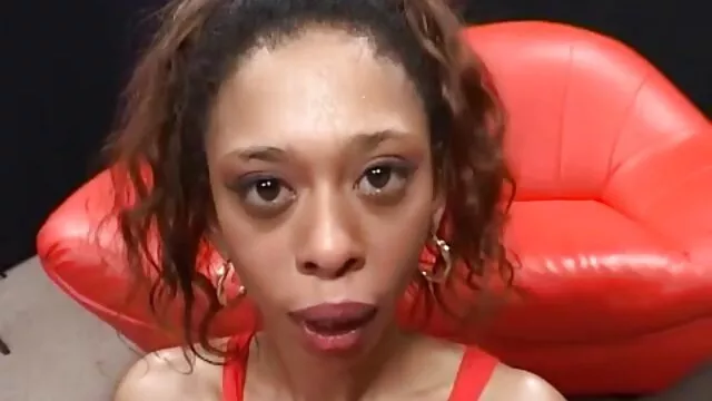 BlowPass Niedlich Schüchtern Redhead Teen Sucks Schritt Papa ' s Schwanz B4 porno deutsche reife frauen Hausaufgaben